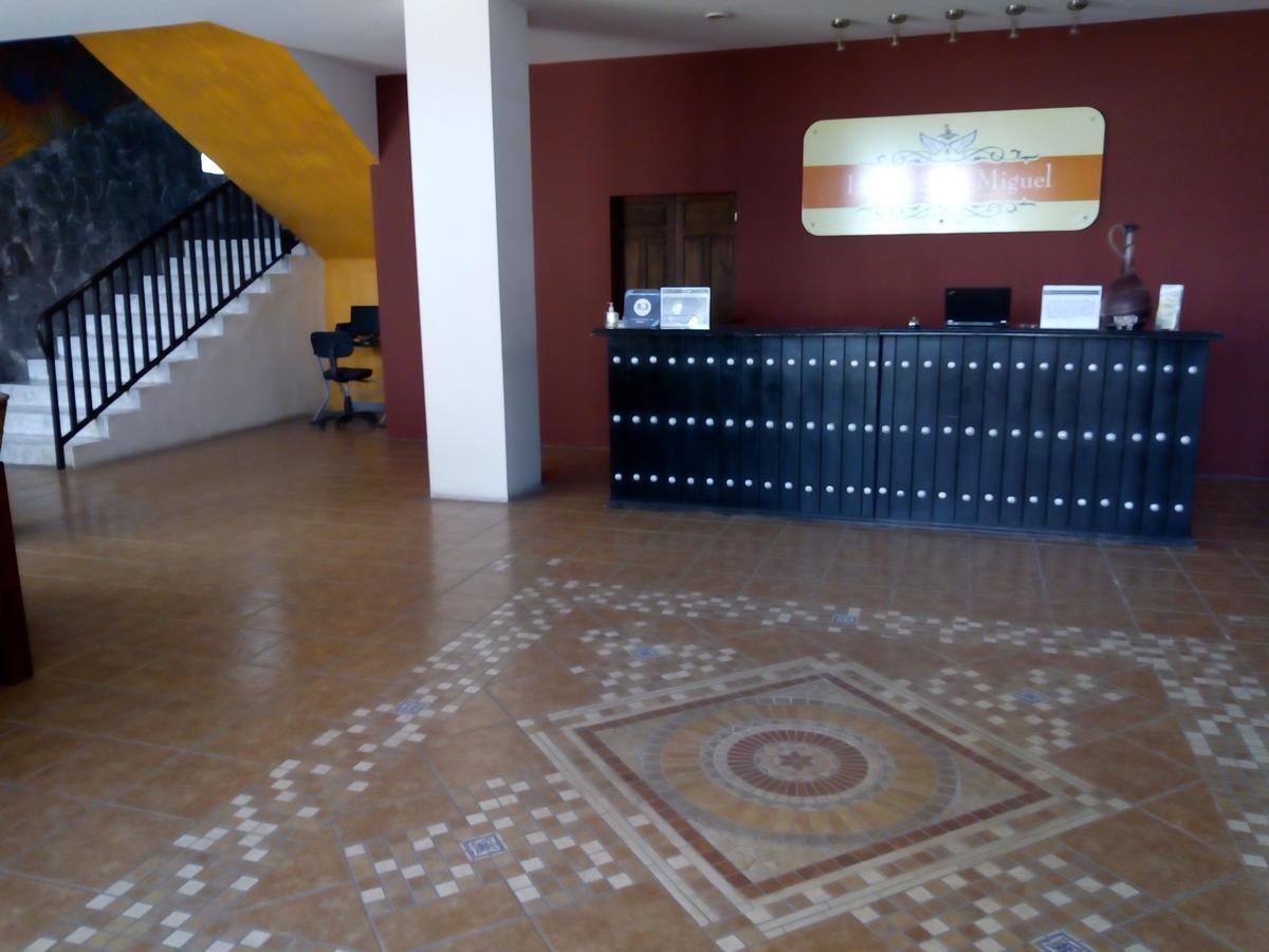 Hotel San Miguel Penjamo Екстер'єр фото